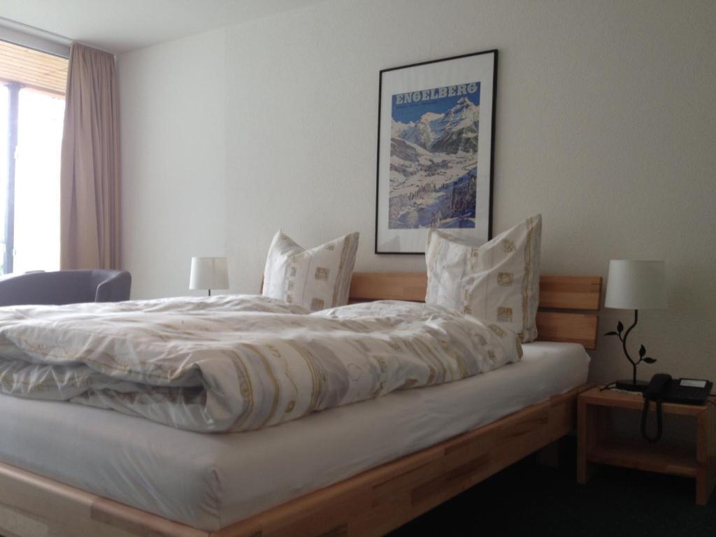 Hotel Hahnenblick Engelberg Habitación foto